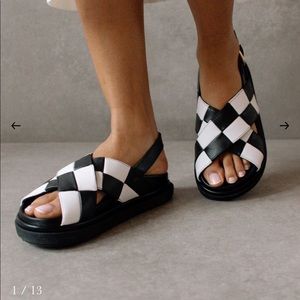Alohas marshmallow scacci sandals